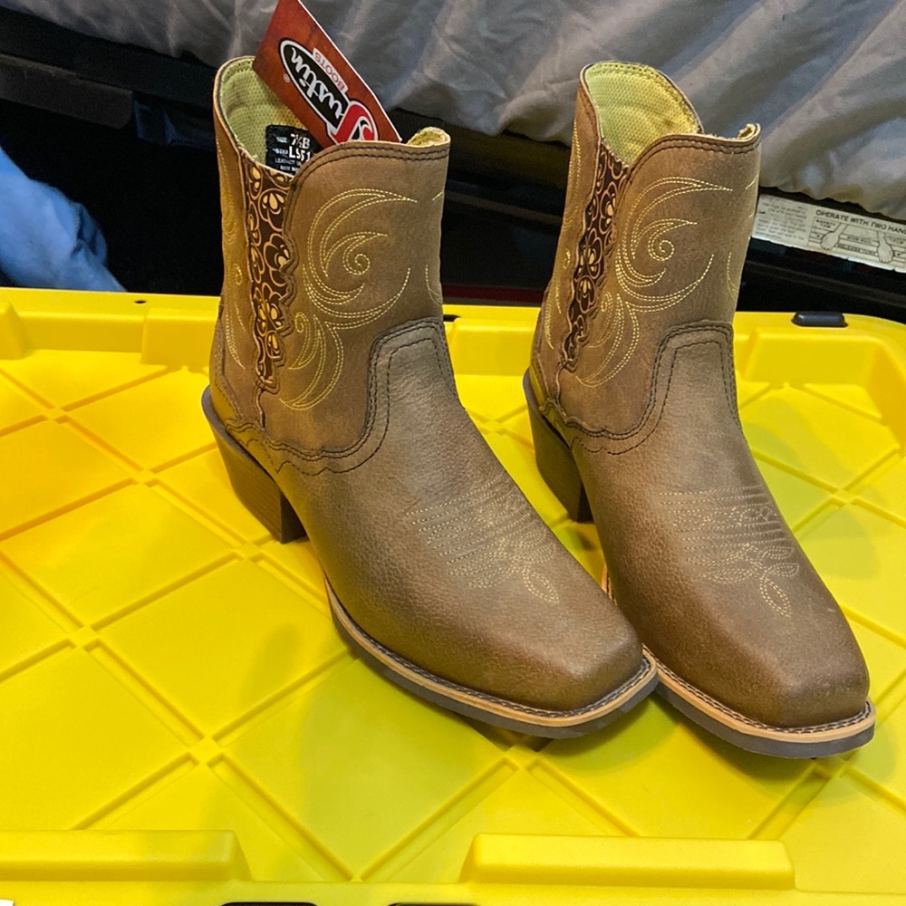 Ankle height cowboy boots
